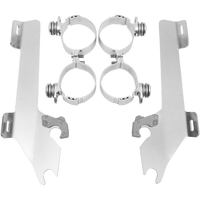 MEMPHIS SHADES Batwing Trigger Lock Mounting Kit VTX 1800 Polished MEK1903