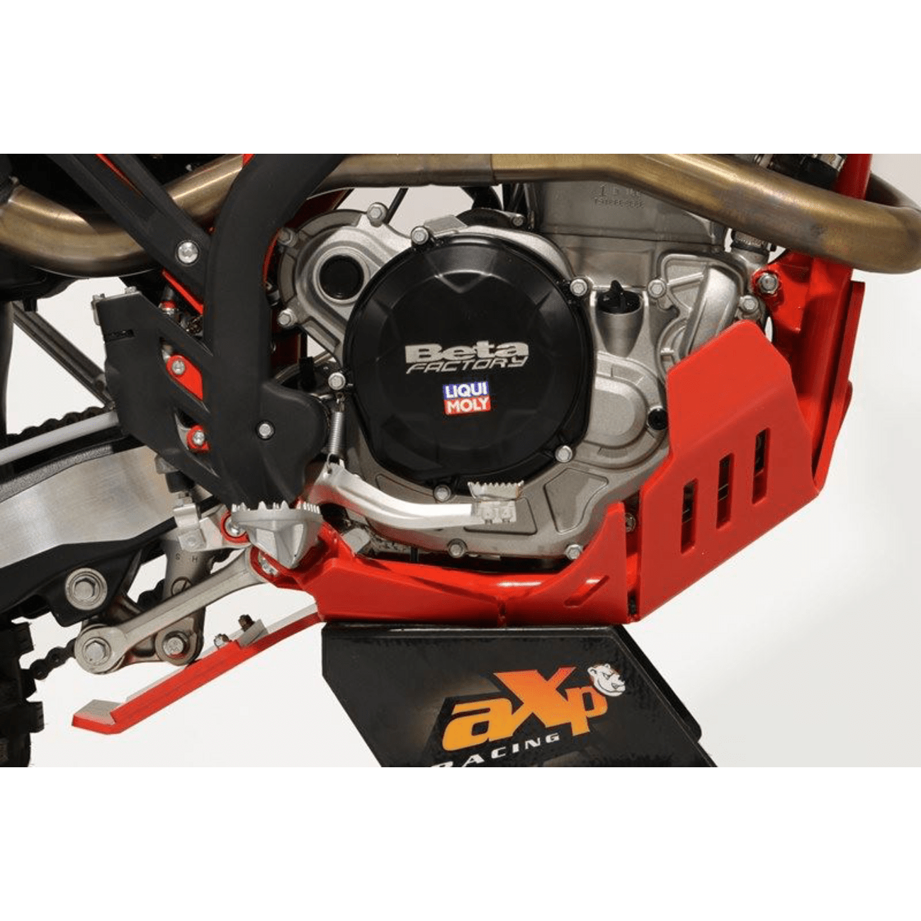 AXP RACING Xtrem Skid Plate Red Beta AX1558