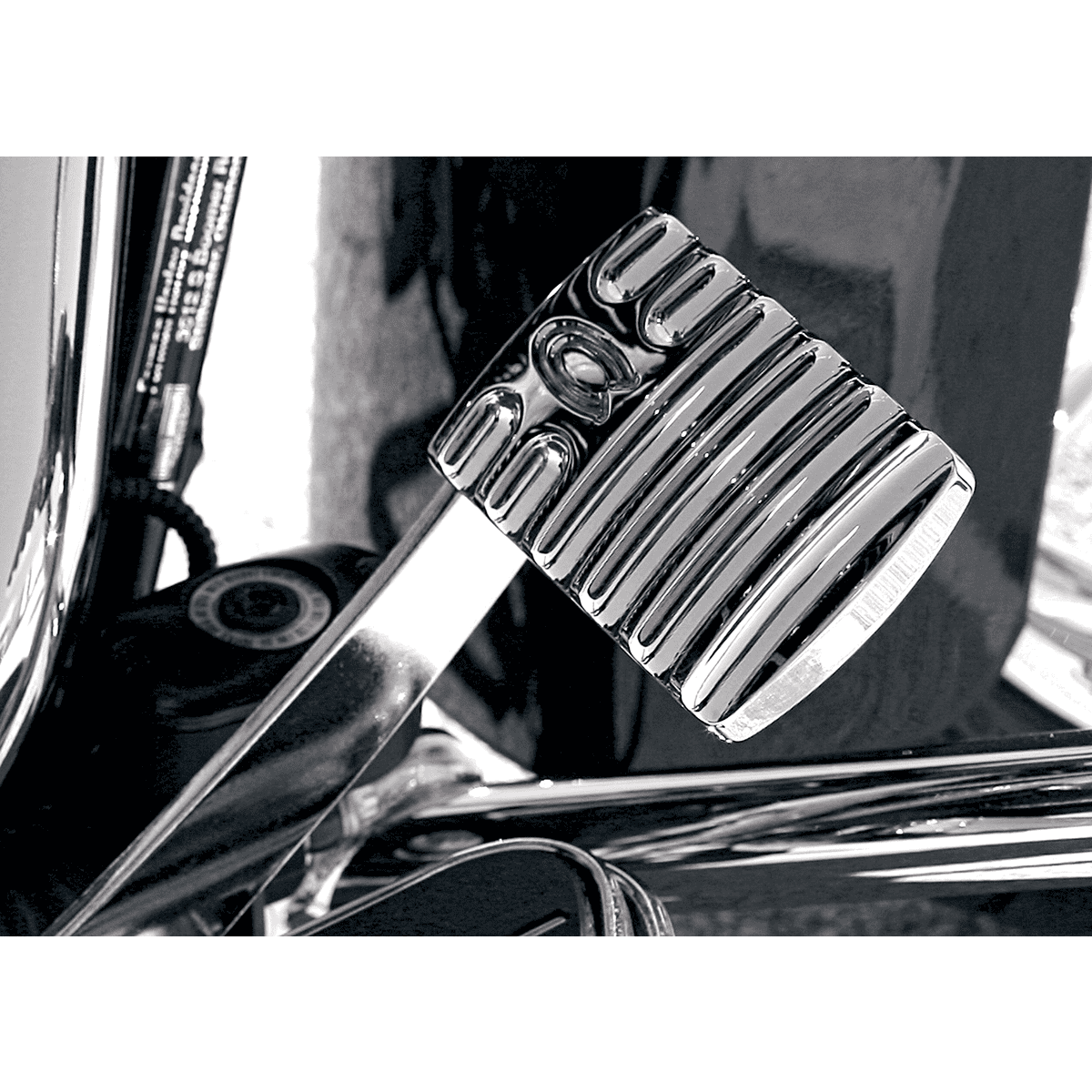 COVINGTONS Brake Pedal Finned Chrome C1042C