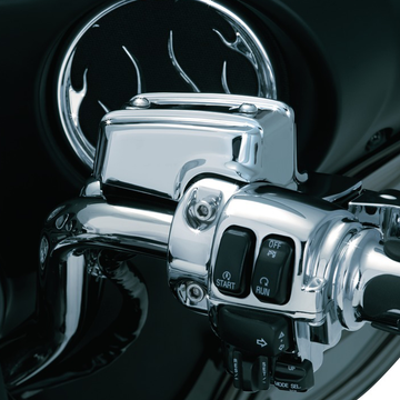 KURYAKYN Master Cylinder Cover Touring/Trike