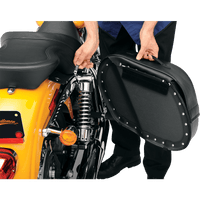 SADDLEMEN Cruis'n™ Saddlebags Shock Cut-Out 35010575