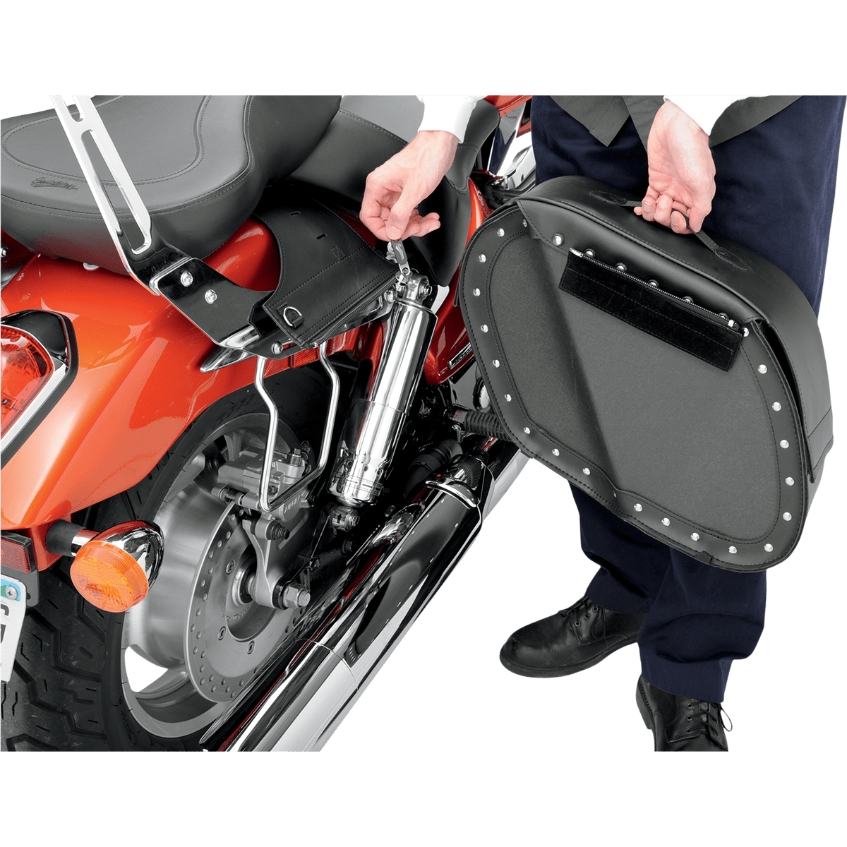 SADDLEMEN Cruis'n™ Saddlebags Shock Cut-Out 35010575