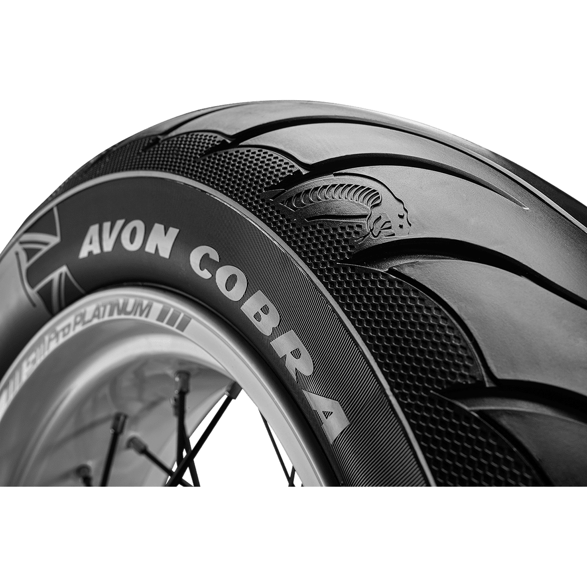 AVON Tire Cobra Chrome AV92 Rear 180/70R16 77V 638216