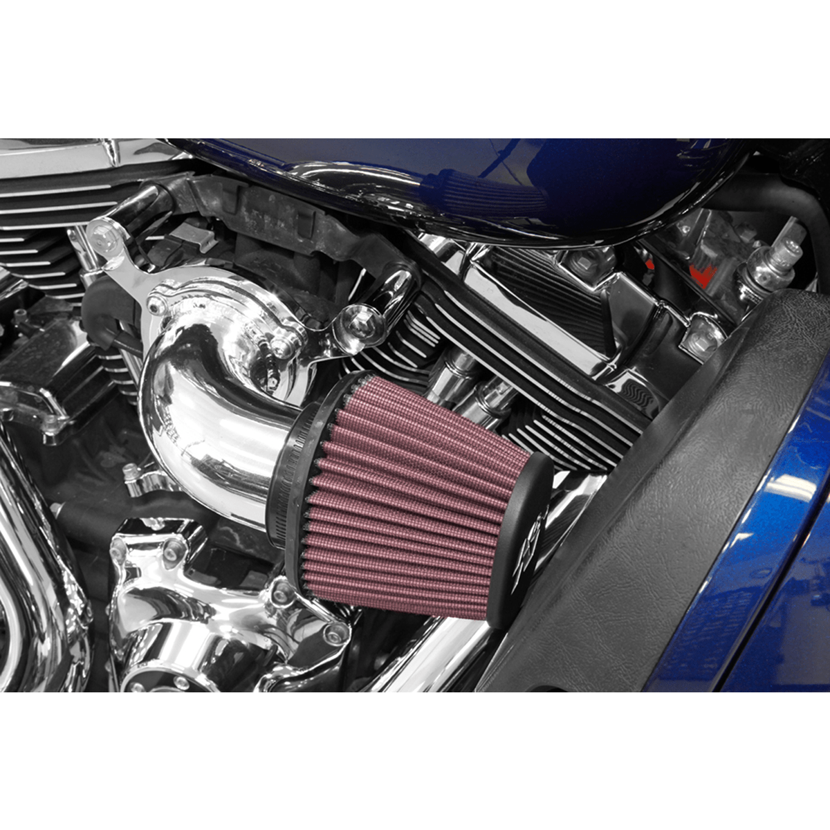 K & N Aircharger® Performance Intake System Kit Bright Chrome 631131P