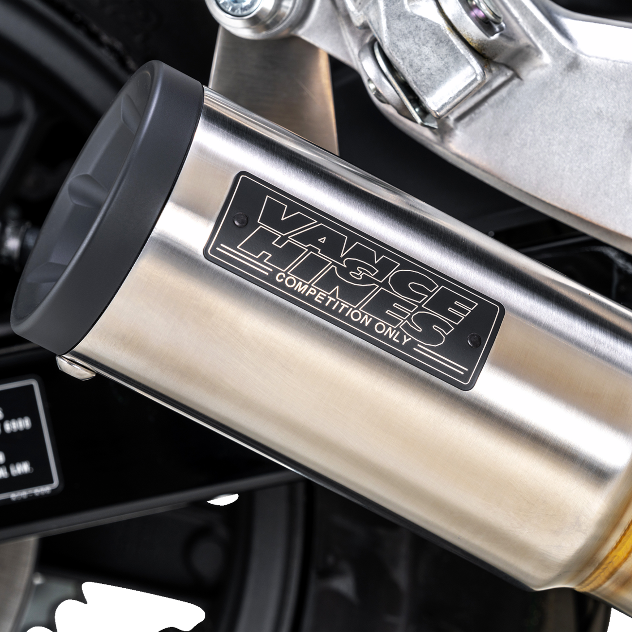 VANCE & HINES Hi-Output Holligan Exhaust System 14339