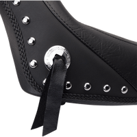 MUSTANG Solo Studded Seat FLST '00-'17 76174