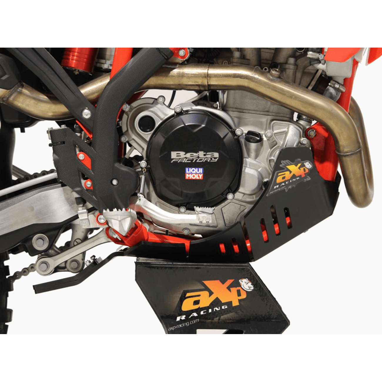 AXP RACING Xtrem Skid Plate Black Beta AX1683