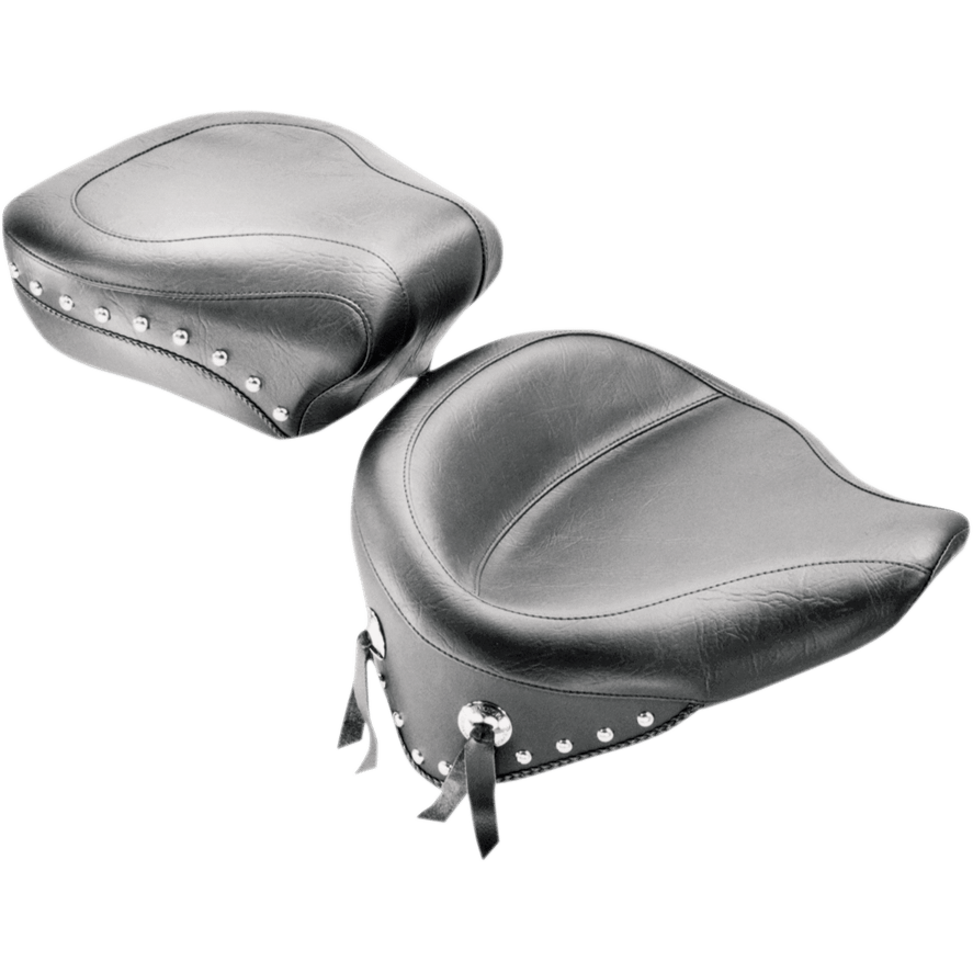 MUSTANG Wide Studded Solo Seat FLST '08-'17 76179