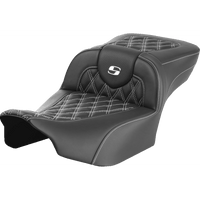 SADDLEMEN Roadsofa™ Extended Reach Seat without Backrest Lattice Stitch White Stitch FLTR/FLHX '23-'24