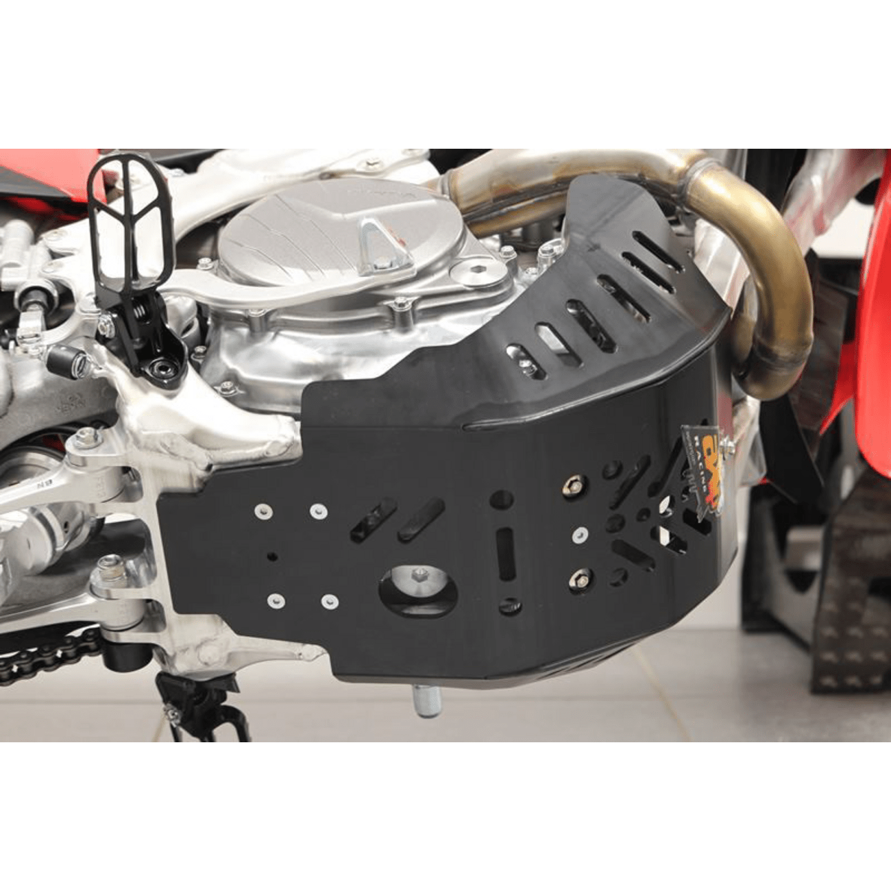 AXP RACING Skid Plate Black Honda AX1575