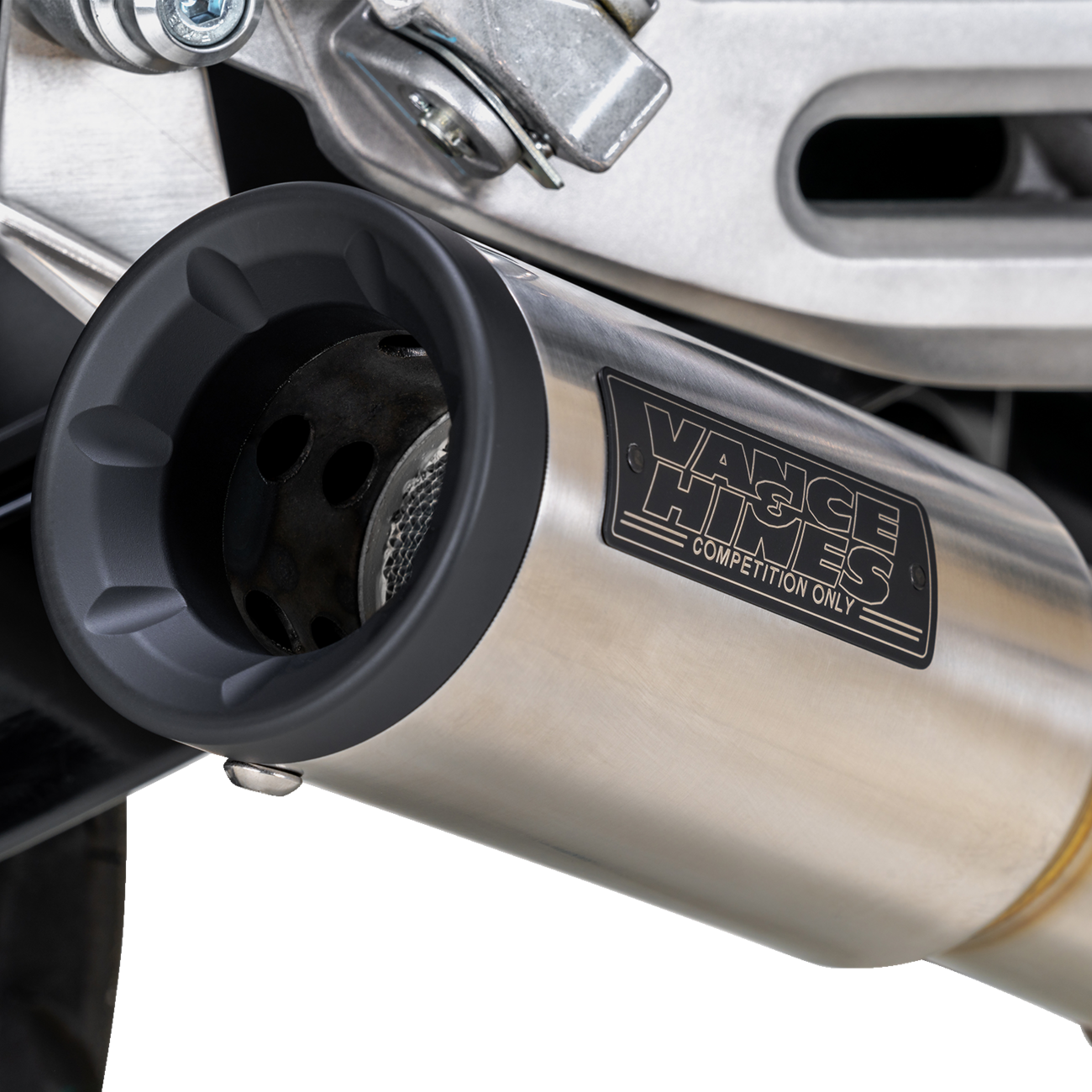 VANCE & HINES Hi-Output Holligan Exhaust System 14339