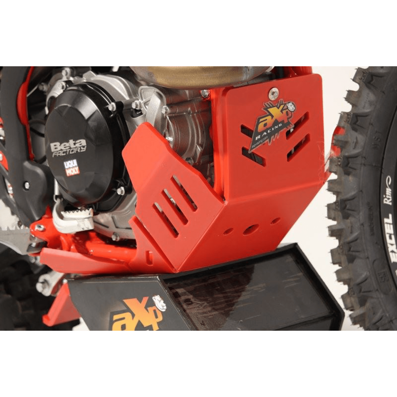 AXP RACING Xtrem Skid Plate Red Beta AX1558